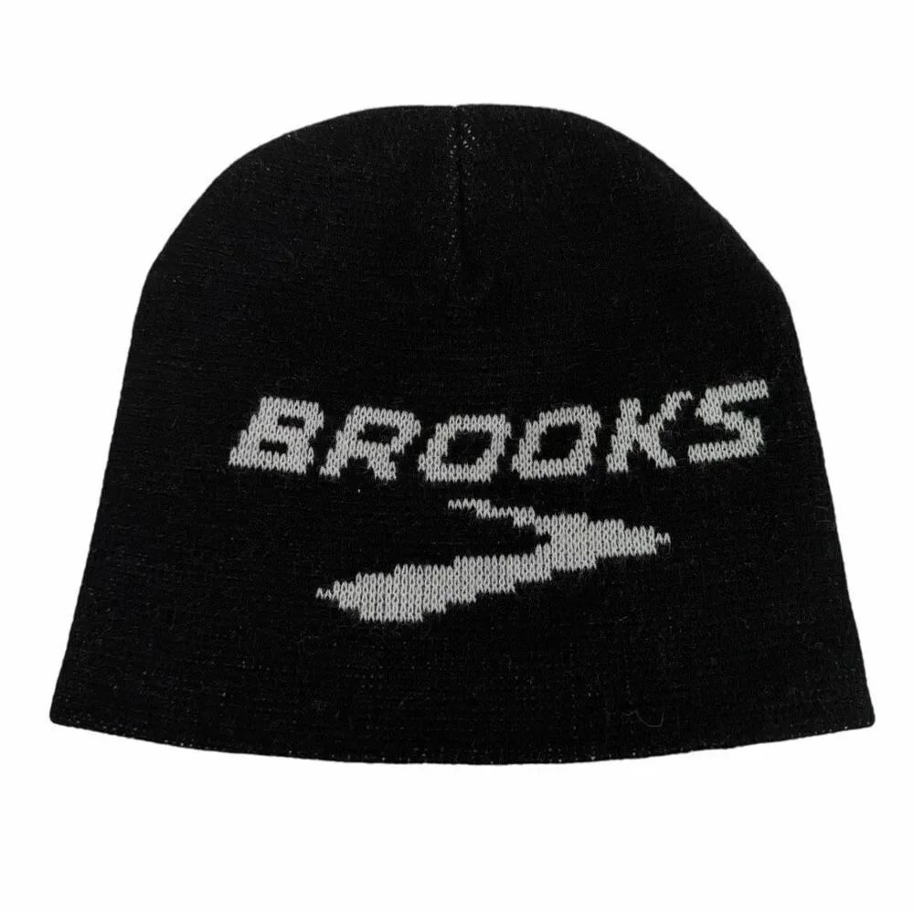 BROOKS Running Black & White Beanie Hat Cap OSFM Unisex